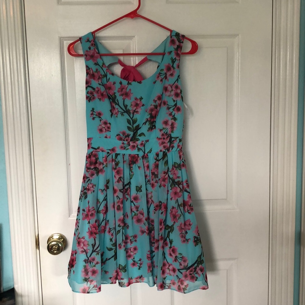 Semi-formal juniors dress
